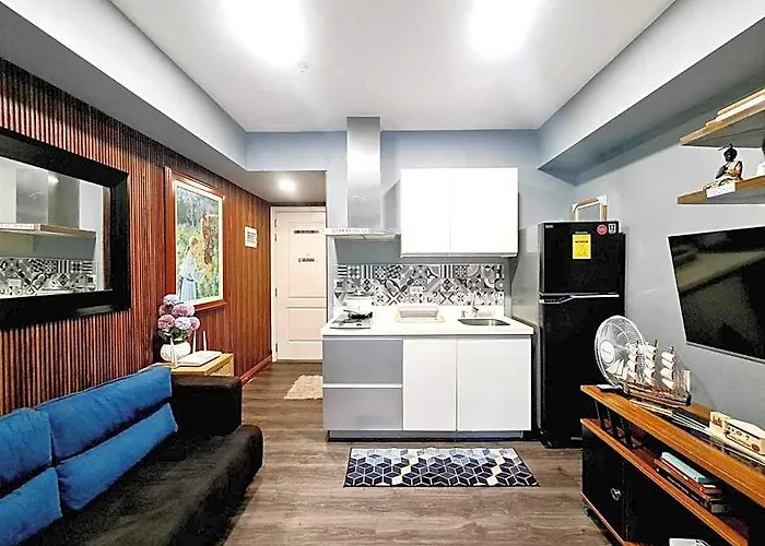 Отель Azure Paranaque Near Airport Манила
